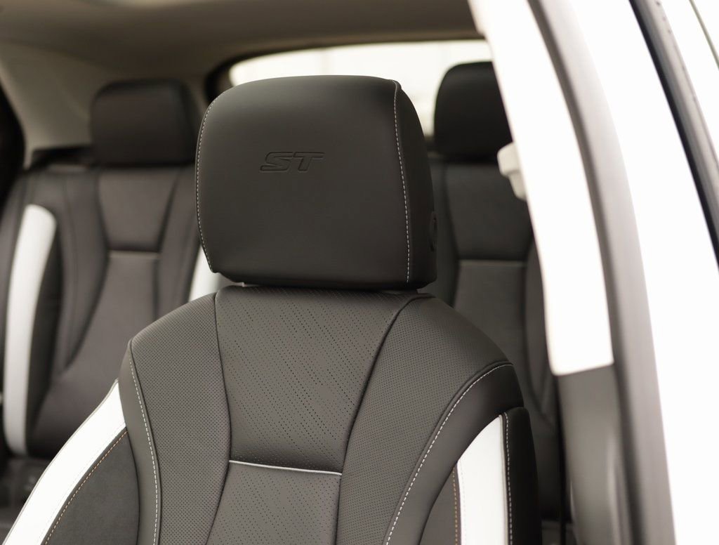 2026 Buick Envision Sport Touring - Photo 29