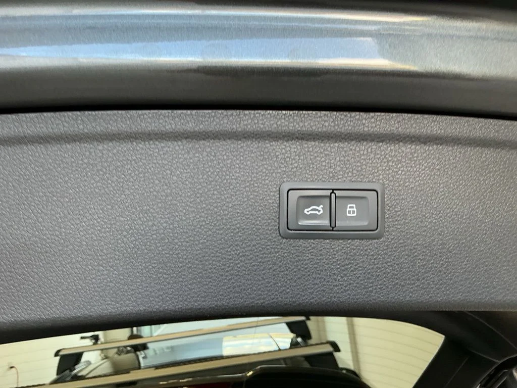 2020 Audi SQ5 Premium Plus - Photo 40