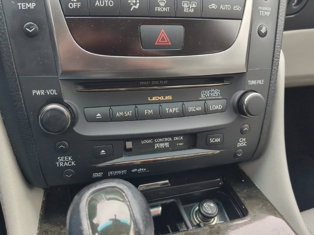 Used 2008 Silver Lexus 350 image 26