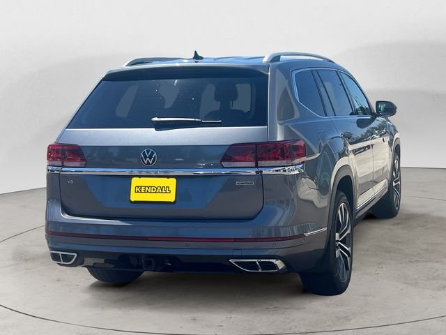 Used 2022 Platinum Gray Metallic Volkswagen 3.6L V6 SEL Premium R-Line image 5