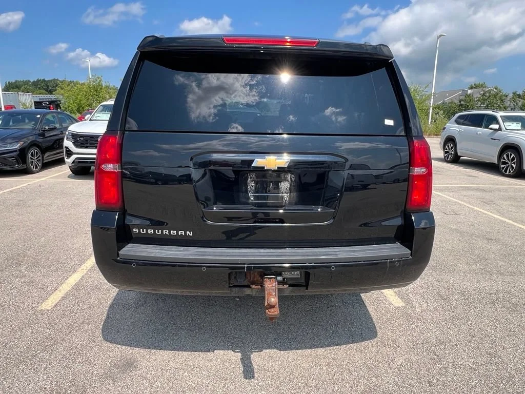Used 2017 BLACK Chevrolet LT image 4