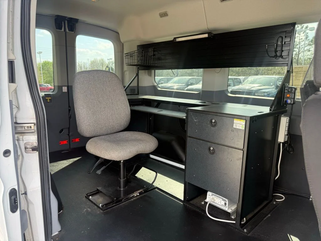 Used 2019 White Ford XLT image 9