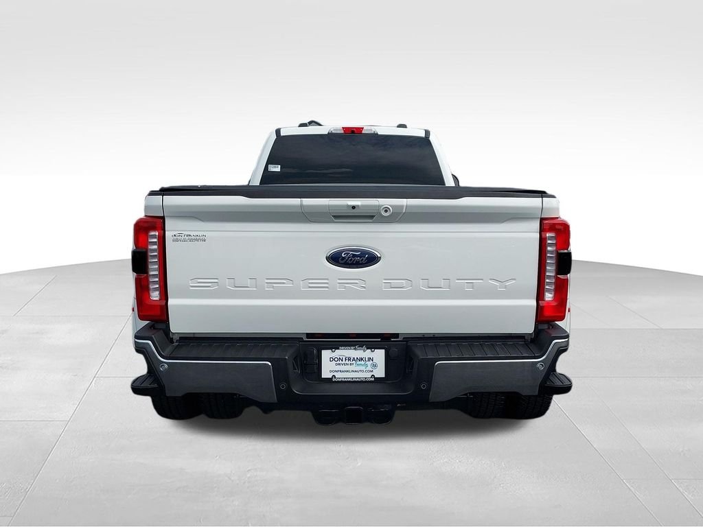 Used 2025 White Ford Lariat image 4