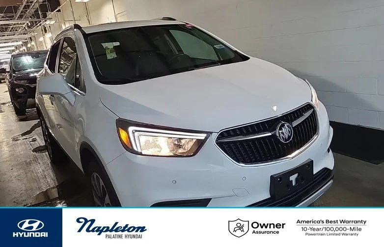 Used 2022 White Buick Preferred image 1