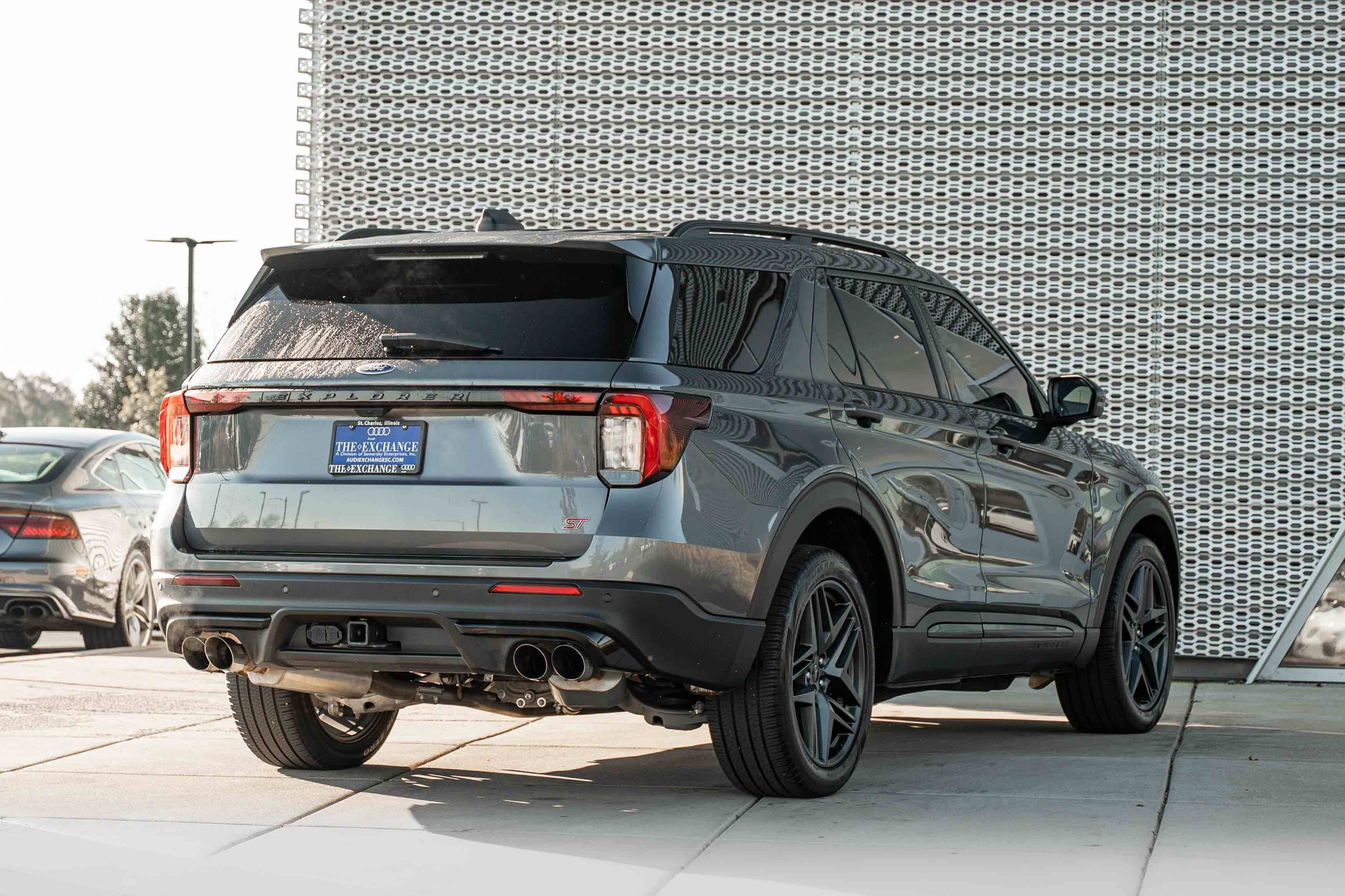 Used 2025 Carbonized Gray Metallic Ford ST image 4