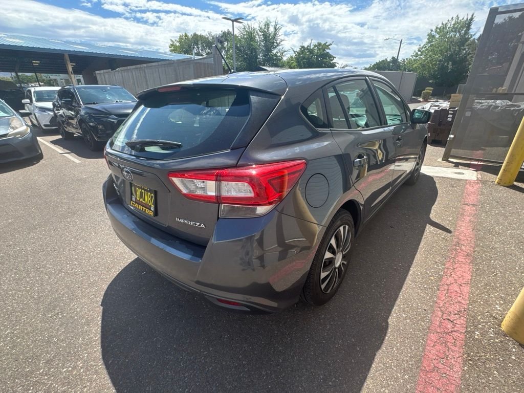 Used 2018 Gray Subaru 2.0i image 4