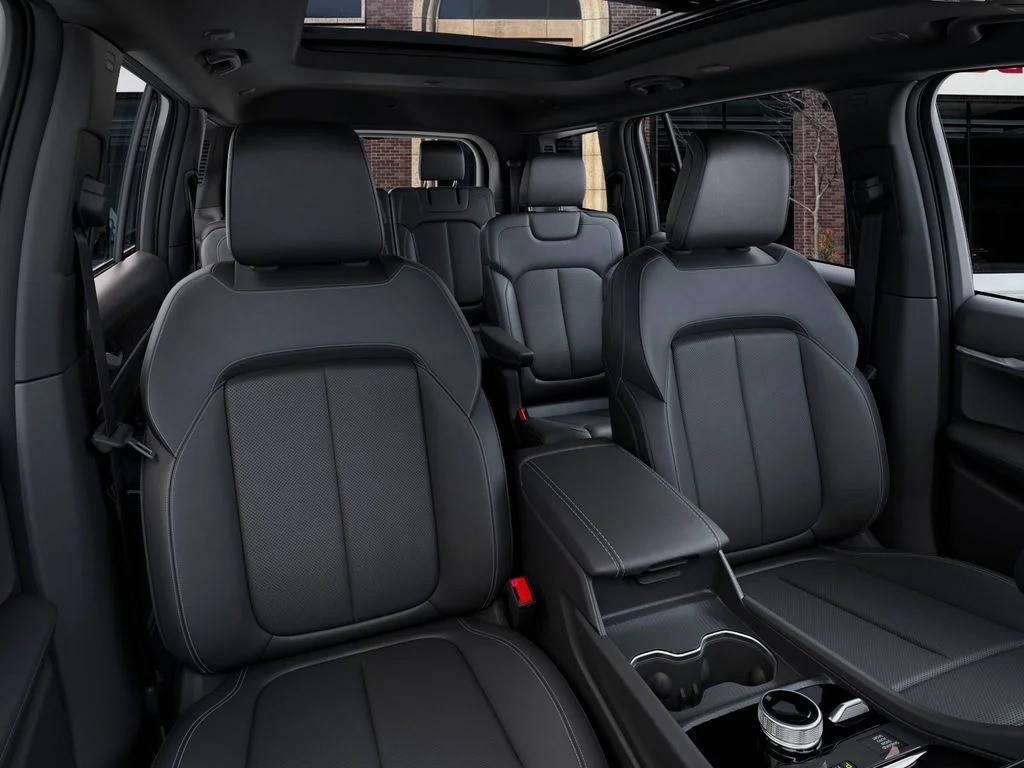 New 2026 Bright White Clearcoat Jeep Limited Reserve image 16