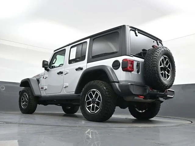 Used 2024 Silver Jeep Rubicon image 35