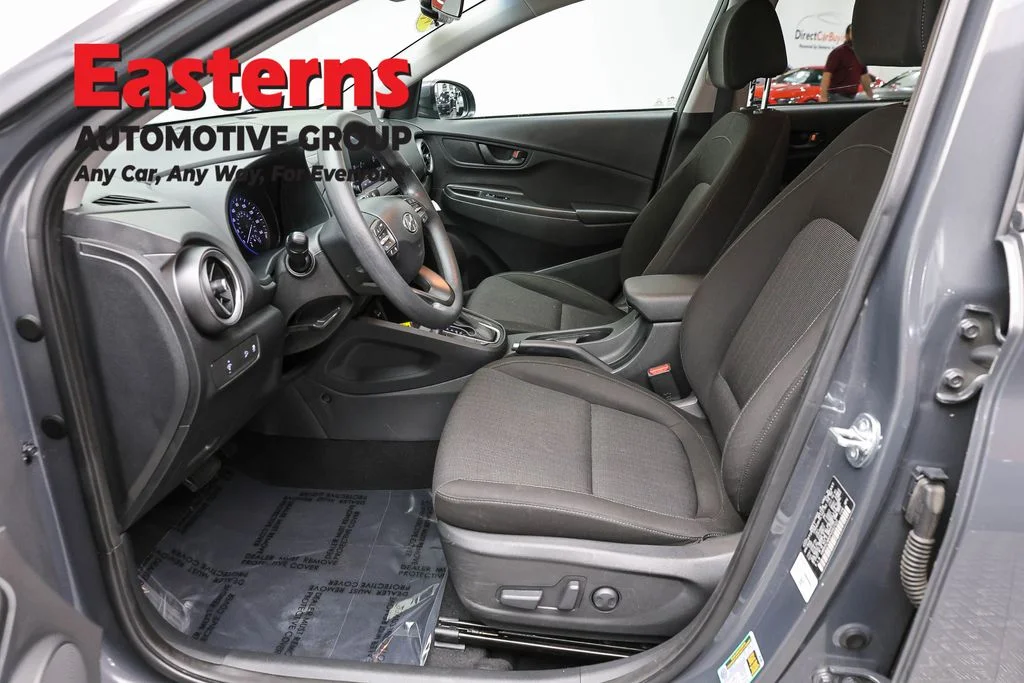 Used 2023 Gray Hyundai SEL image 13
