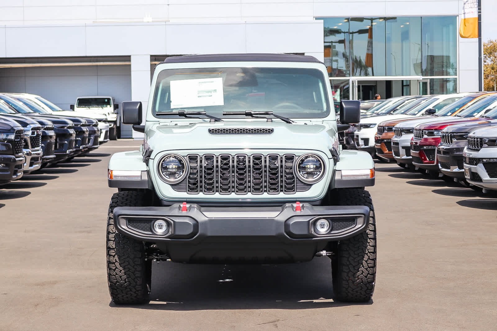 New 2027 Earl Clear-Coat Paint Jeep Rubicon image 2