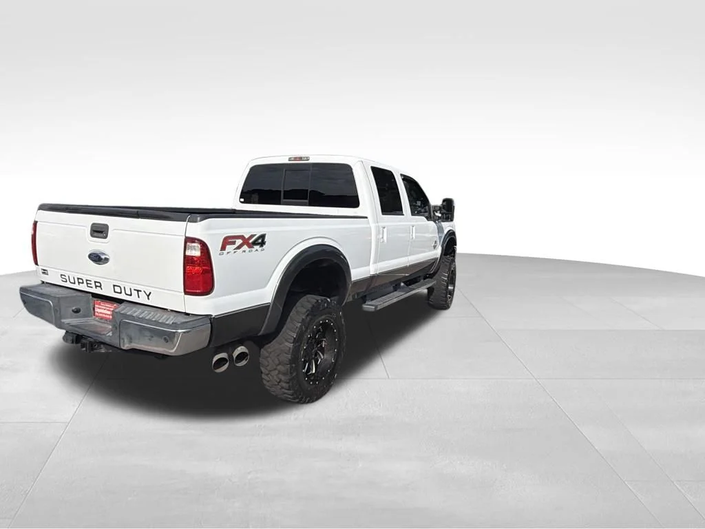 Used 2015 White Ford Lariat image 11