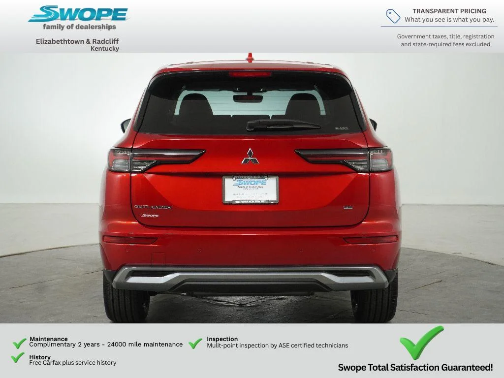 Used 2025 Red Diamond Mitsubishi SE image 4