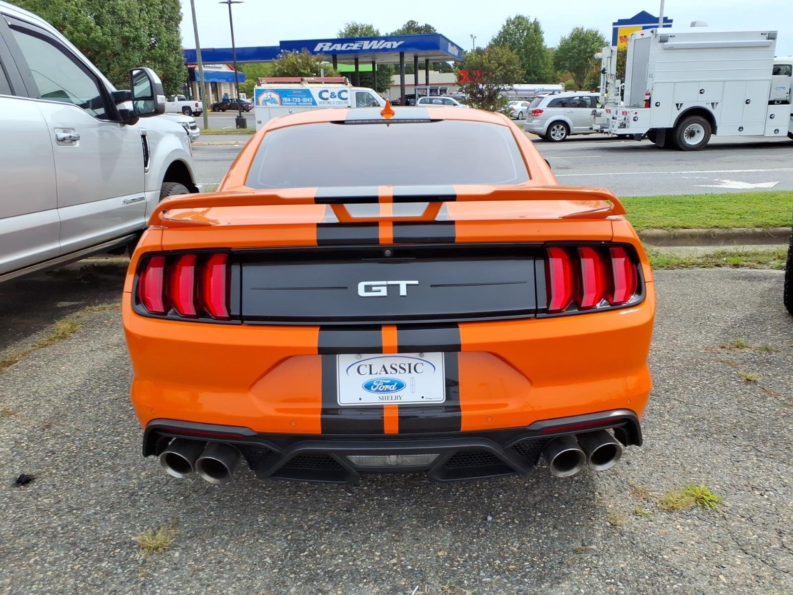 Used 2020 Orange Ford GT Premium image 5