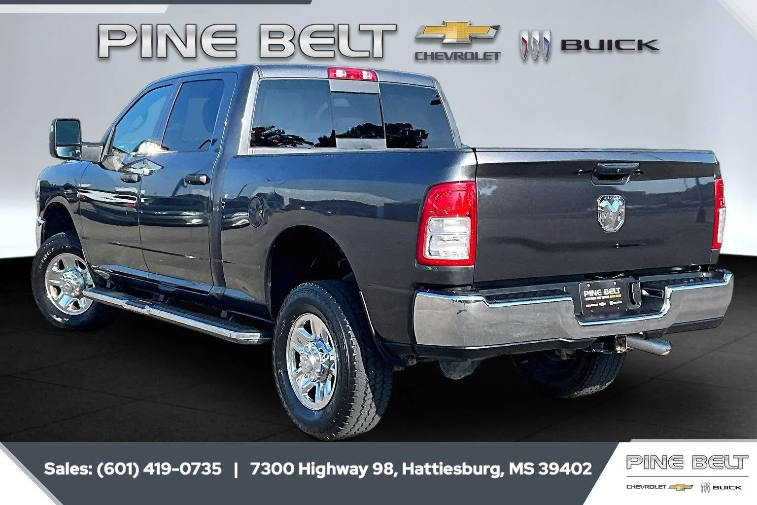 Used 2023 Granite Crystal Metallic Clearcoat Ram Tradesman image 2