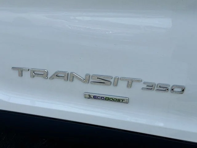New 2025 Oxford White Ford Base image 16