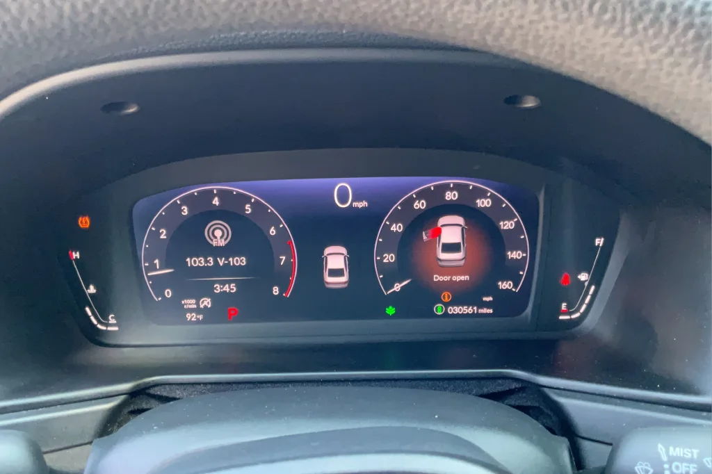 2025 Honda Accord LX - Photo 14