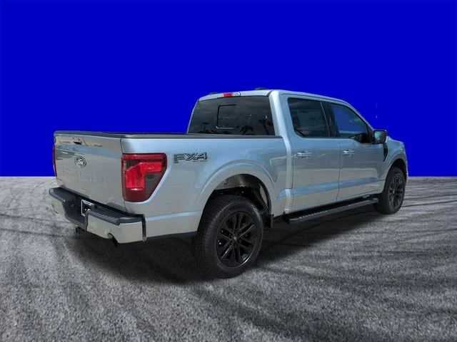 New 2026 Iconic Silver Metallic Ford XLT image 4