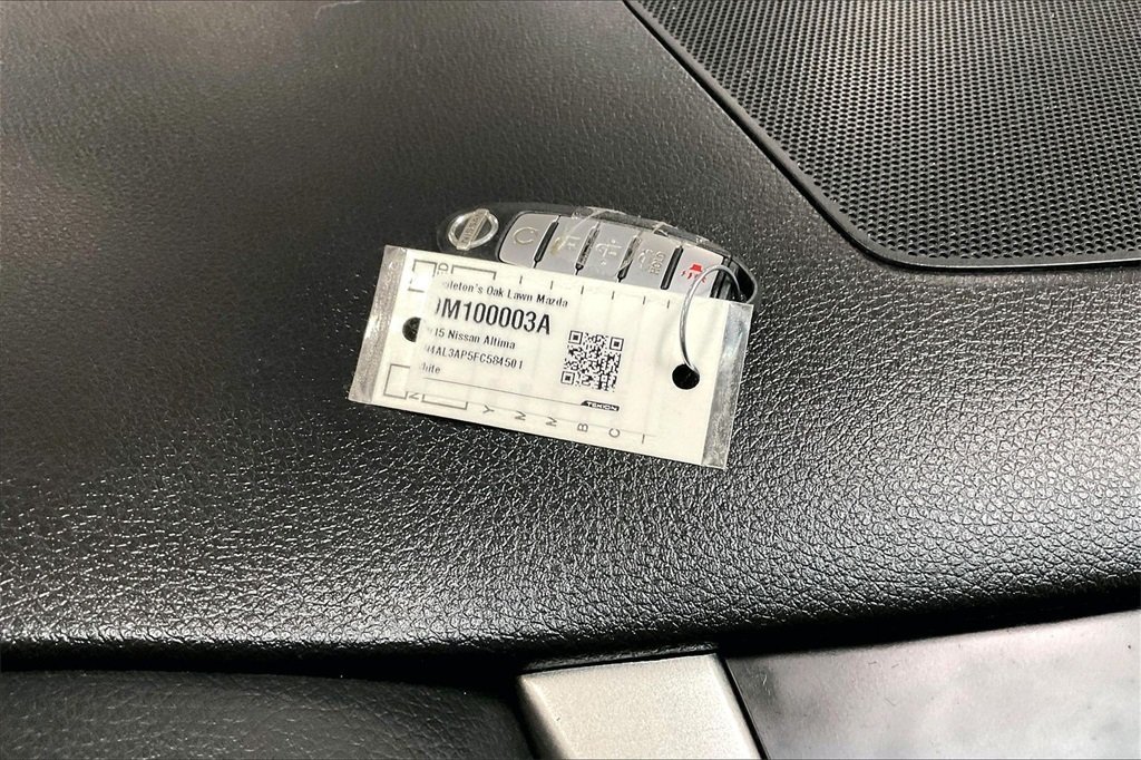 2015 NISSAN ALTIMA - Image 10