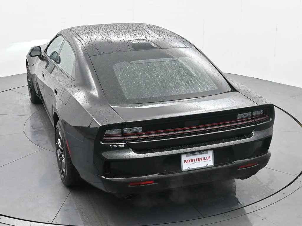 New 2026 Diamond Black Crystal Pearlcoat Dodge R/T image 30