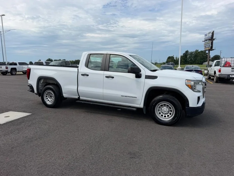Used 2020 Summit White GMC 2WD Double Cab image 4