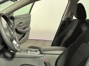 2025 Nissan Sentra SV - Photo 12