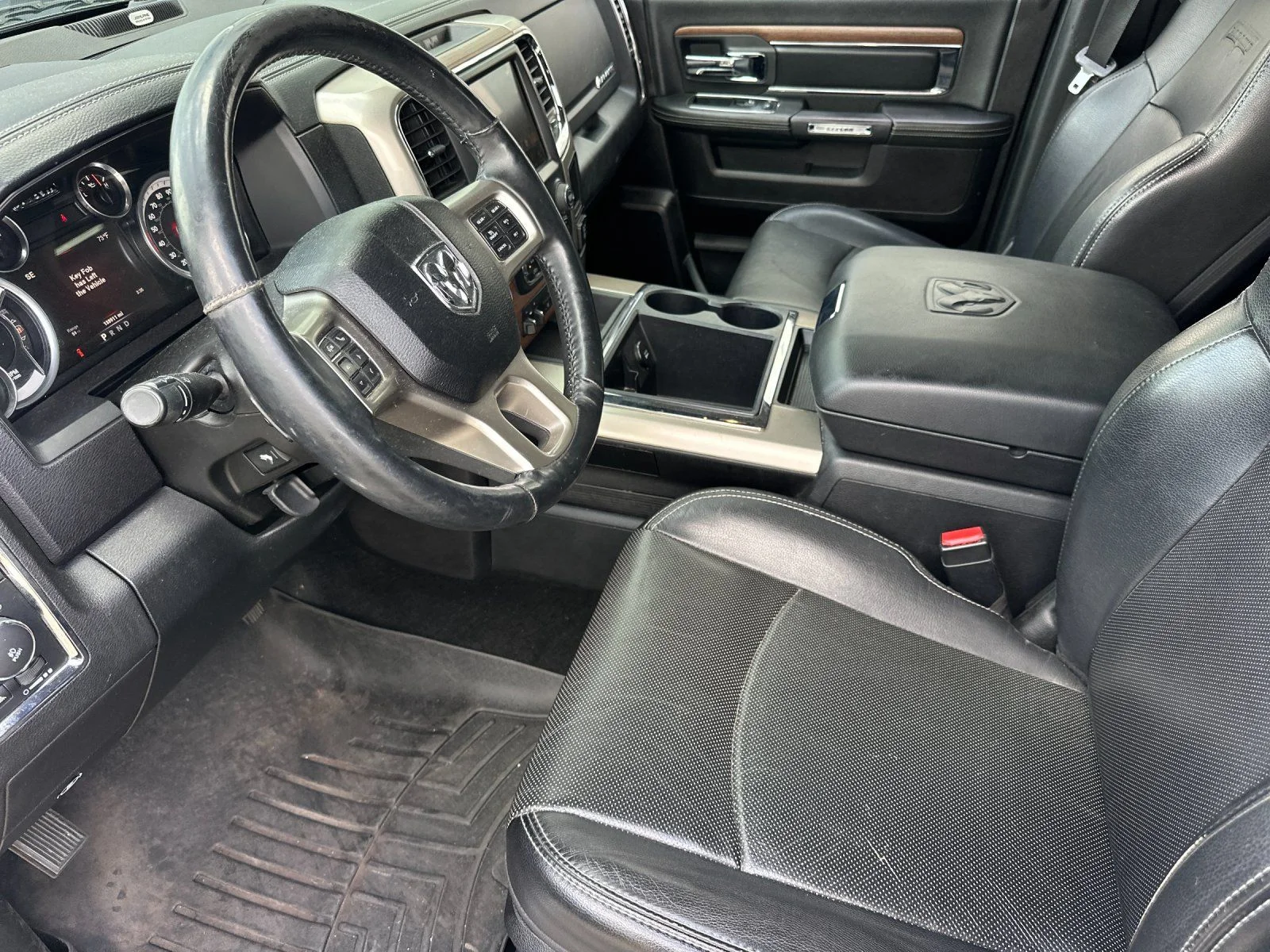 Used 2014 Bright White Clearcoat Ram Laramie image 9