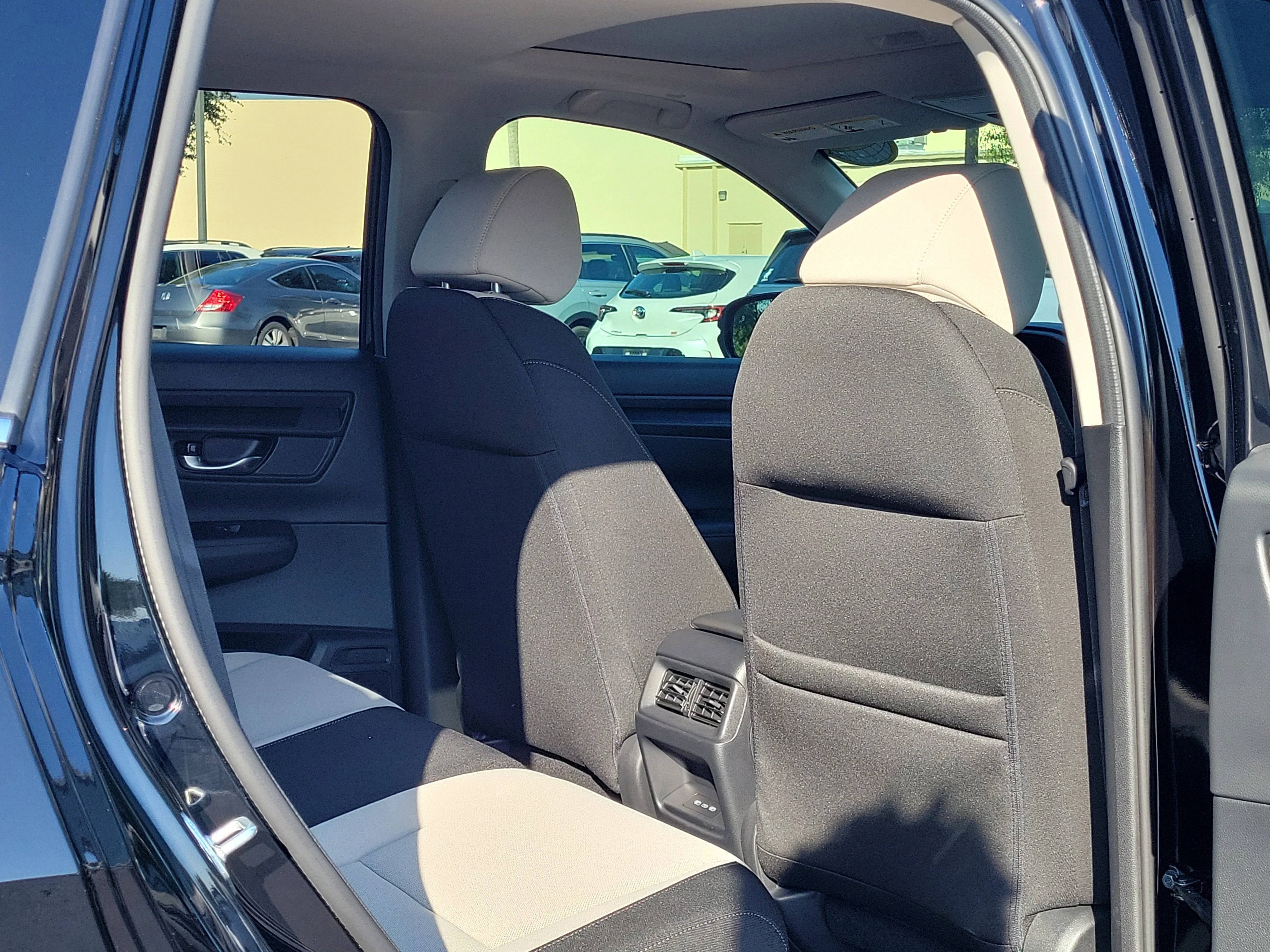 2024 Honda CR-V EX - Photo 48