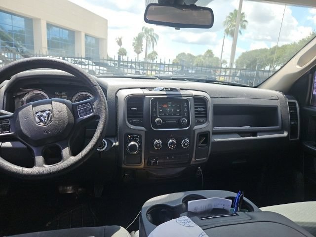 Used 2015 Bright White Clearcoat Ram Express image 20