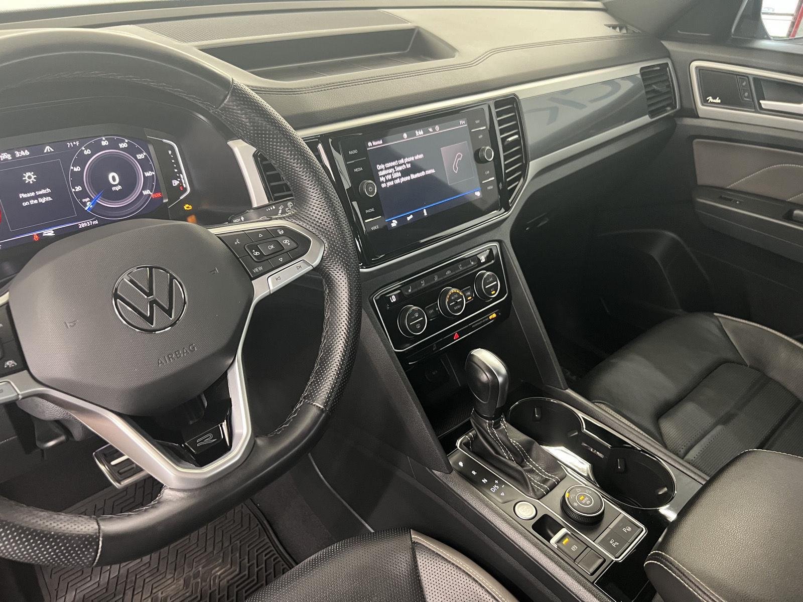 2023 Volkswagen Atlas Cross Sport SEL Premium R-Line - Photo 21