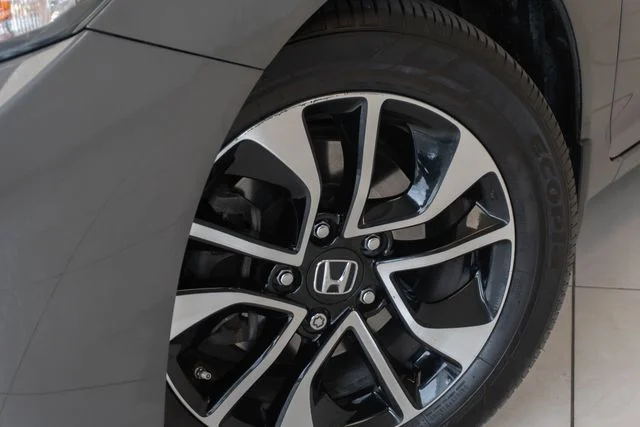 Used 2013 Honda Civic EX-L with VIN 19XFB2F93DE004529 for sale in Canton, GA