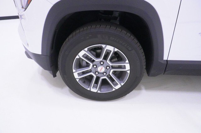 New 2026 Summit White GMC Elevation image 8