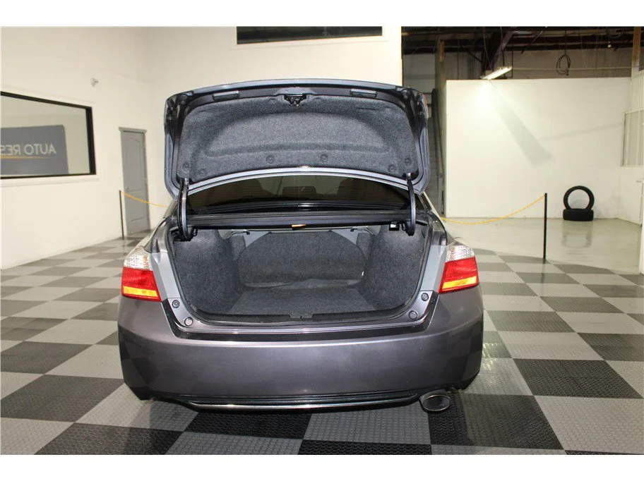 Used 2015 Dark Gray Honda LX image 19