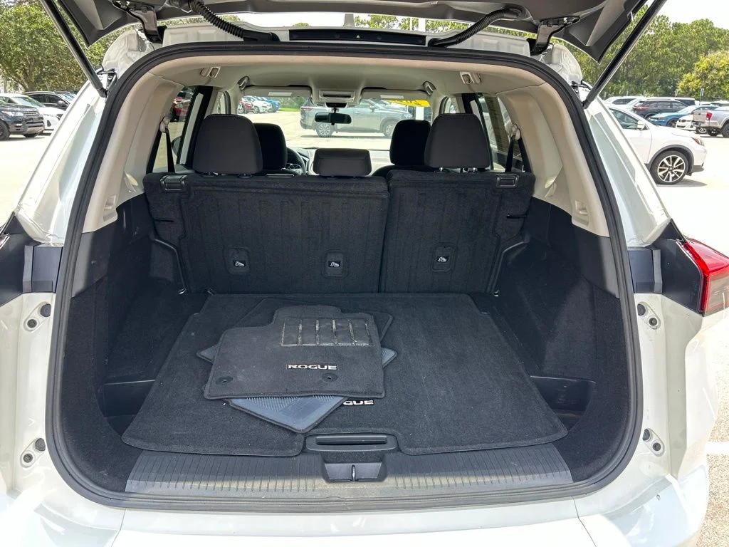 Certified Used 2024 White Nissan S image 50