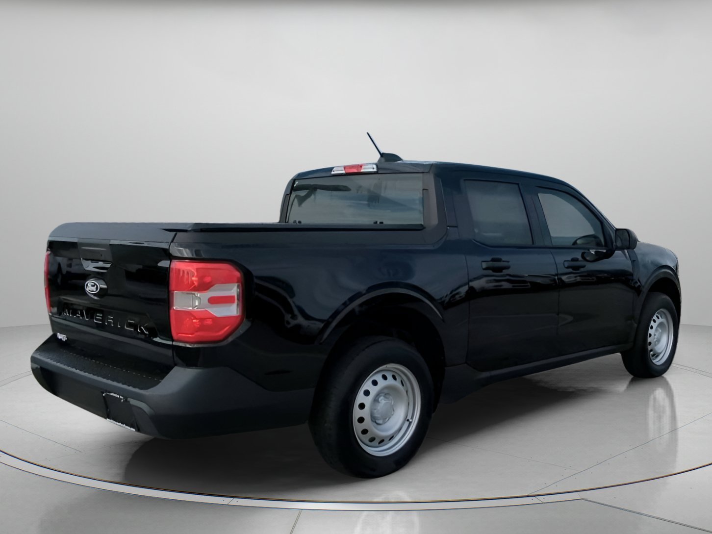 New 2026 Shadow Black Ford XL image 25