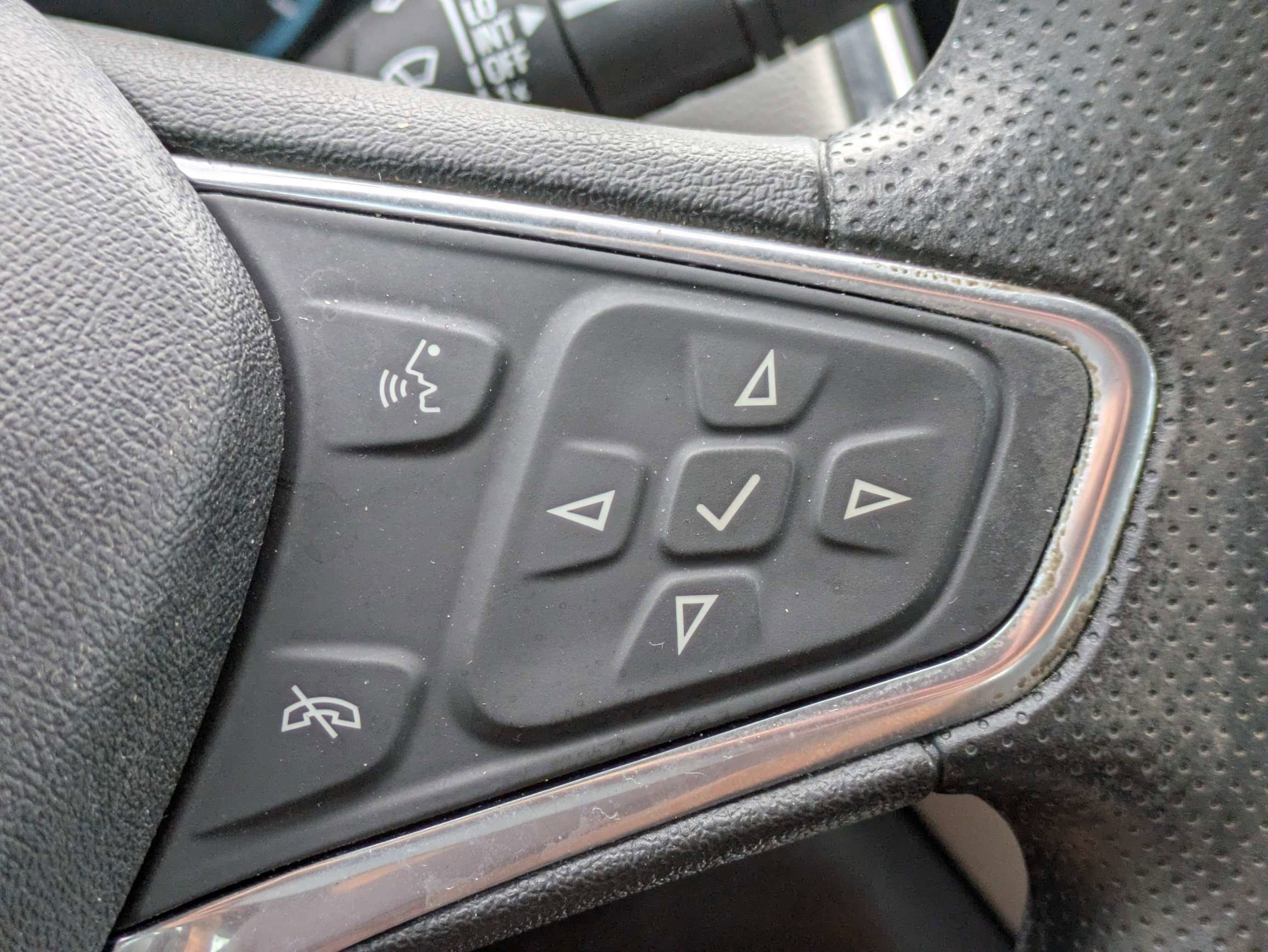 Used 2020 Silver Ice Metallic Chevrolet LS image 24