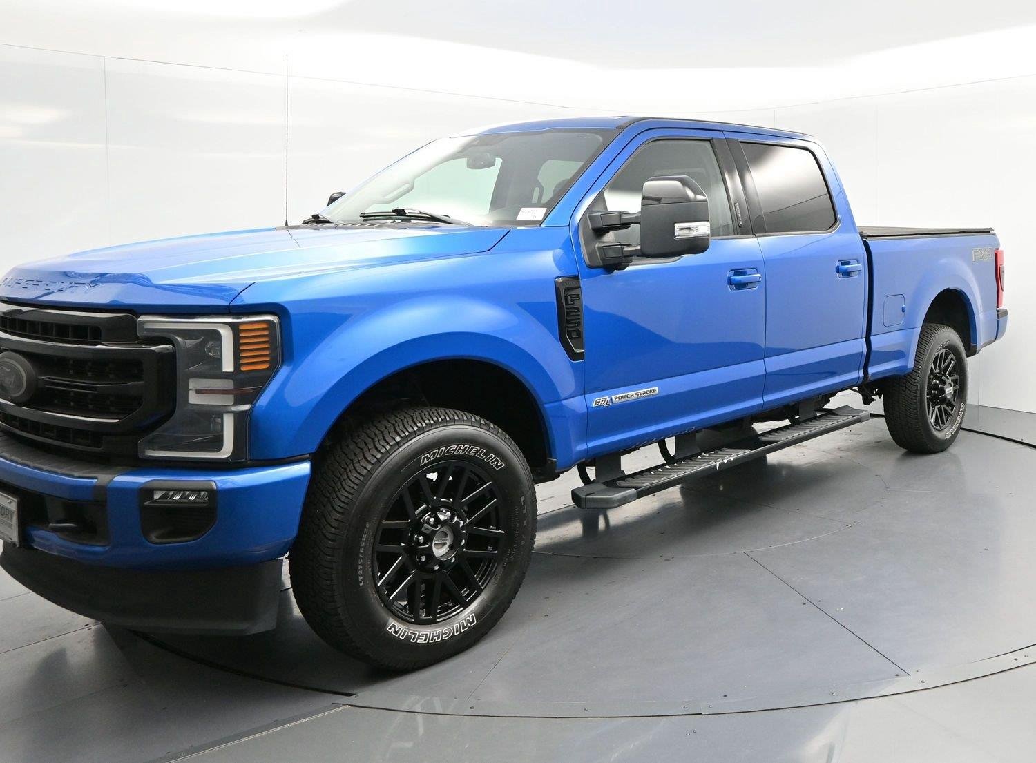 Used 2020 Velocity Blue Ford Lariat image 2