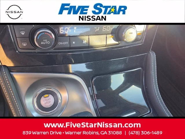 Used 2021 Black Nissan Platinum image 23
