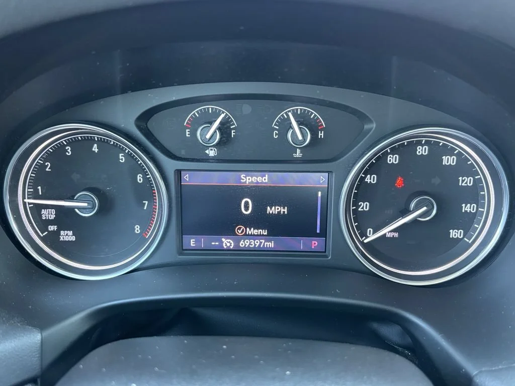 Used 2021 Includes Satin Nickel lower exterior accent color.) Buick Premium image 35