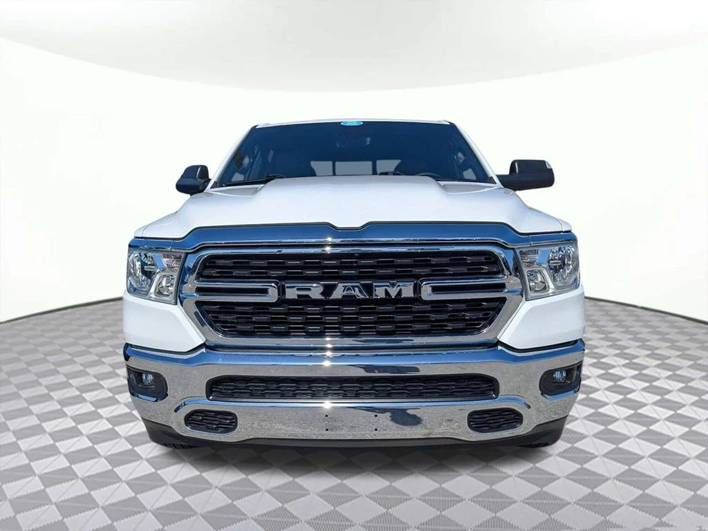 Used 2024 White Ram Big Horn/Lone Star image 6