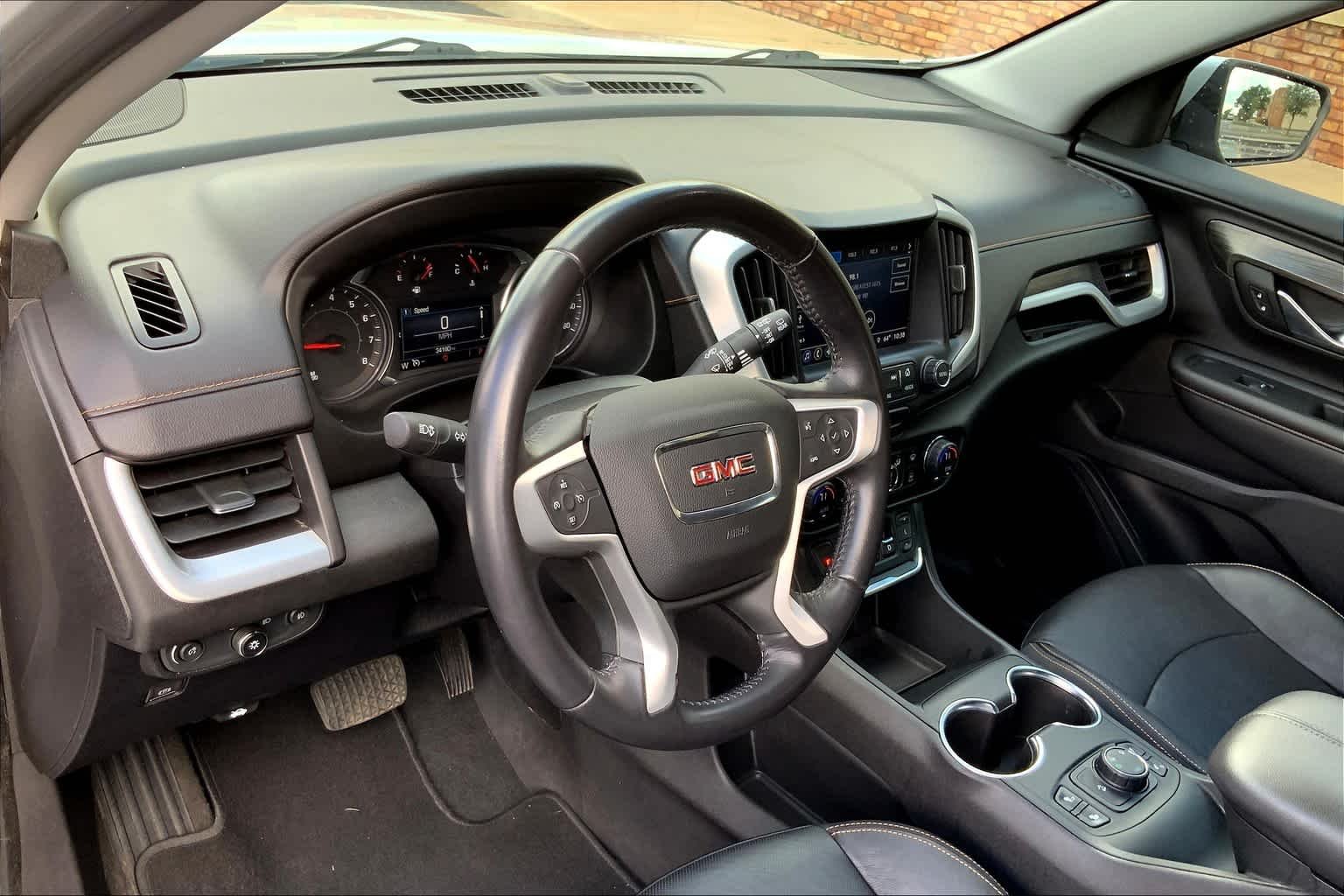 Used 2018 Quicksilver Metallic GMC SLT image 17