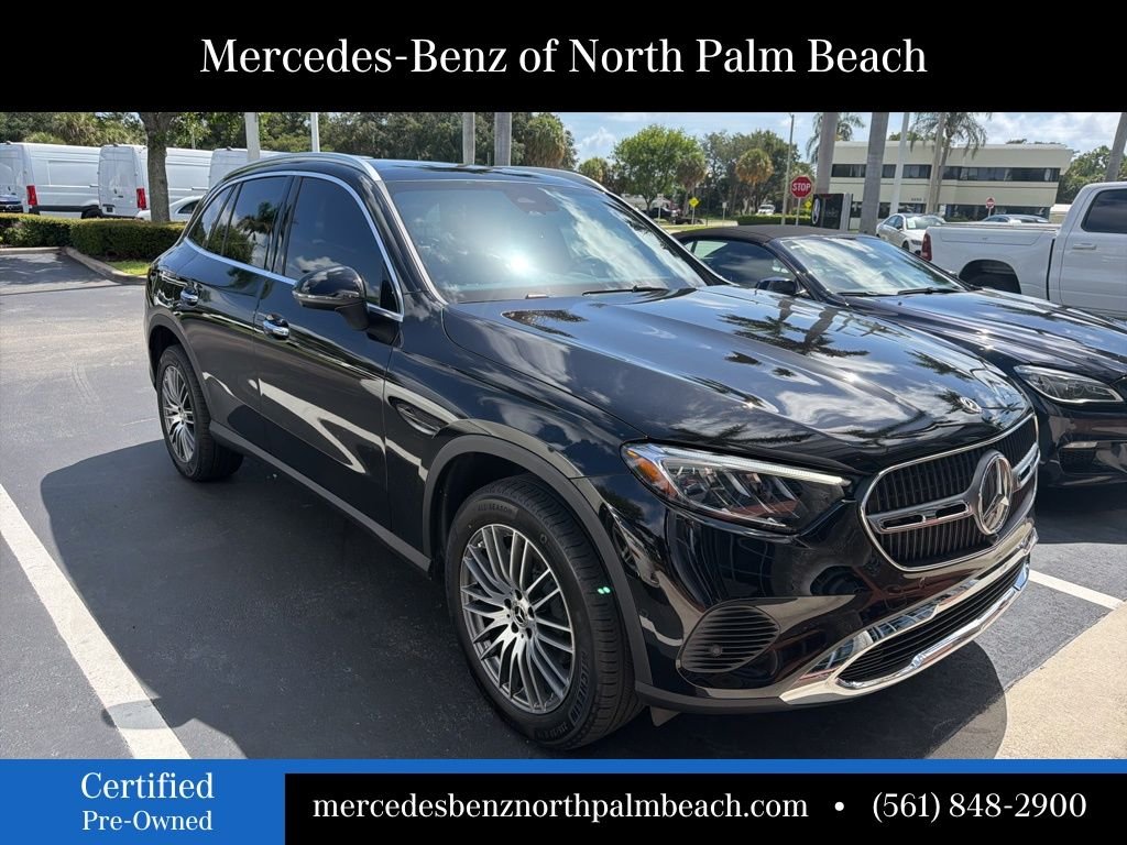 Certified Used 2026  Mercedes-Benz GLC 300 image 3