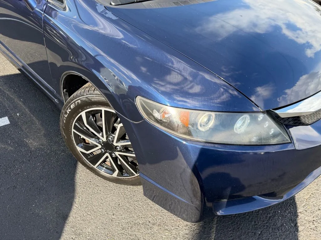 Used 2009 Honda Civic LX with VIN 19XFA16589E041822 for sale in Kirkland, WA