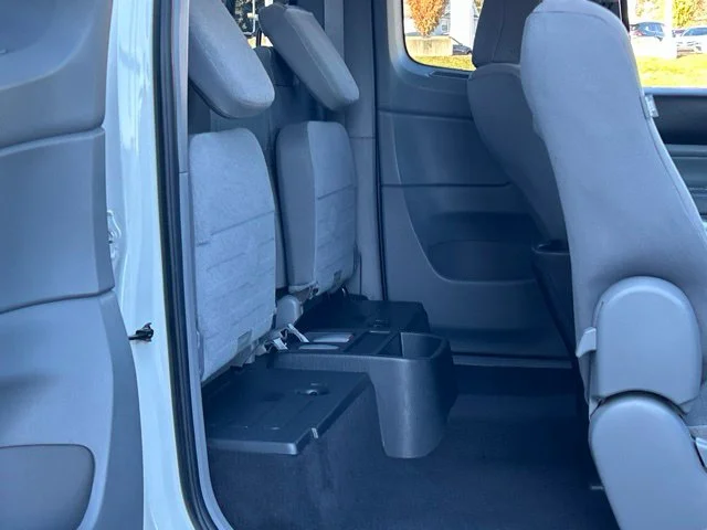 Used 2013 White Toyota Base image 29