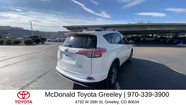Used 2017 White Toyota XLE image 7