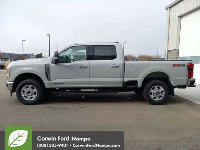 2026 Ford F-350 Super Duty XLT - Photo 6