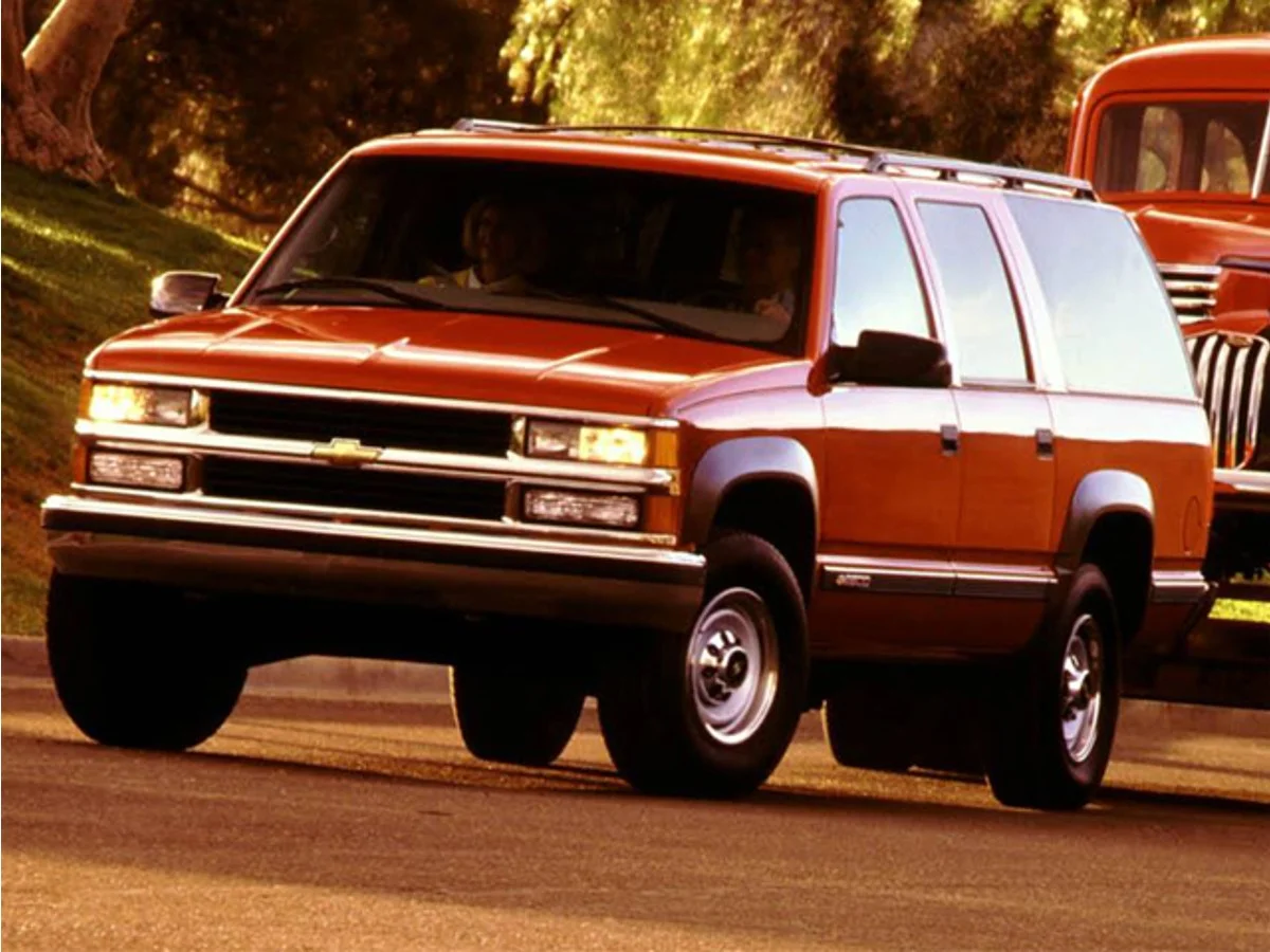 Used 1999 White Chevrolet LS image 1