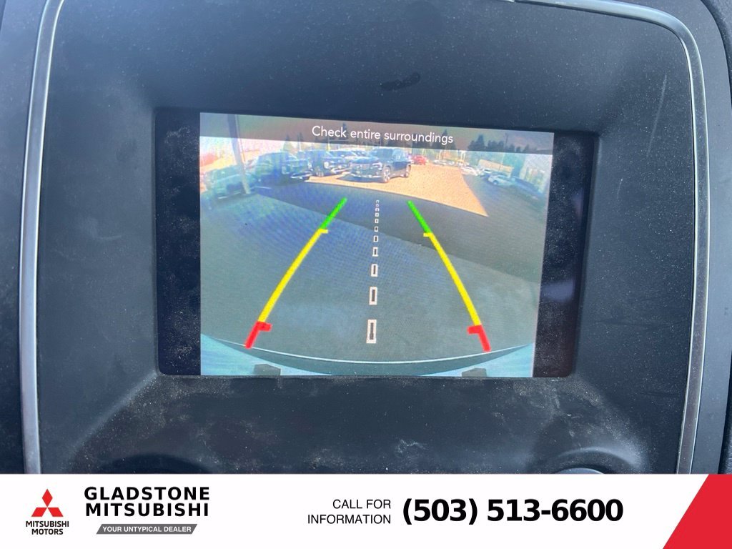 Used 2019 White Dodge SXT Plus image 11