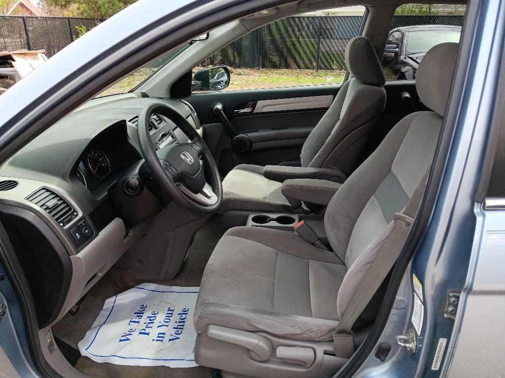 Used 2010 Glacier Blue Metallic Honda EX image 12