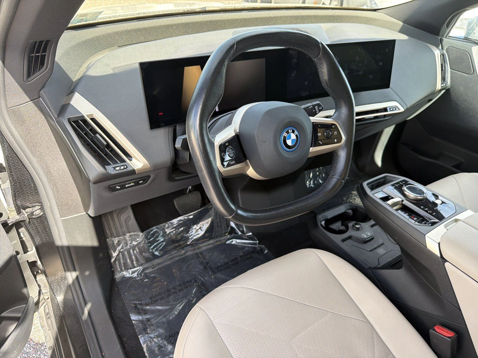 2023 BMW iX Base - Photo 23