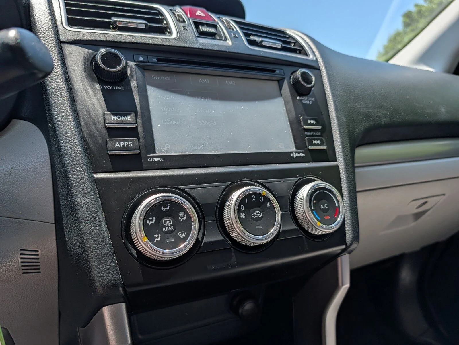 Used 2018 Gray Subaru 2.5i image 5
